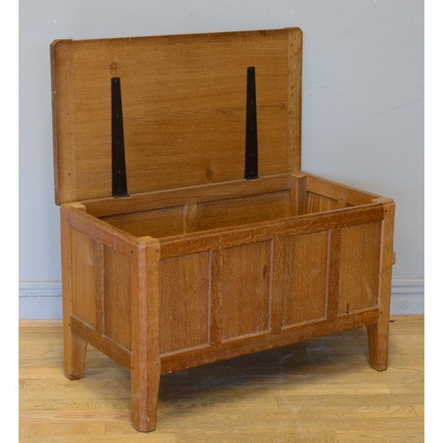 468 - Peter 'Rabbitman' Heap of Wetwang, a 20th century carved oak panelled coffer/blanket chest, with hin... 