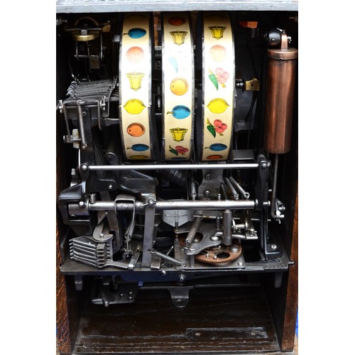 513 - Caille Victory Centre Pull mint vendor slot machine, one arm bandit, c.1923. Restored and working on... 