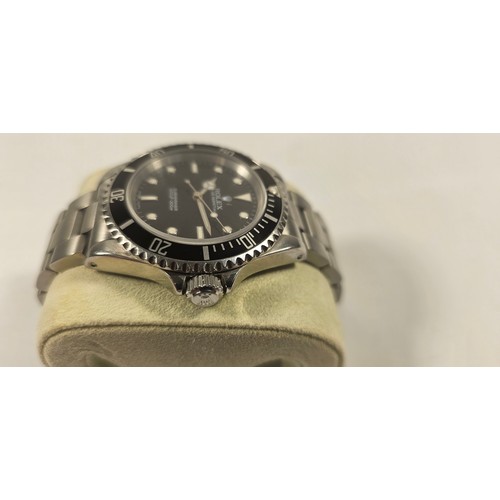 219 - Rolex, Submariner, a stainless steel automatic wristwatch, Ref. 14060M, circa 1992, movement cal. 31... 