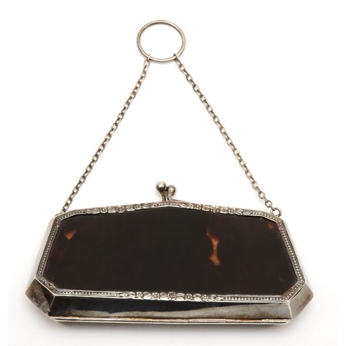 41 - A silver and tortoiseshell purse, London 1919, with fitted interior, 12 x 6.5cm