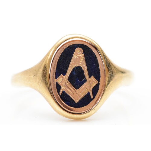 393 - A vintage 9ct gold and blue enamel Masonic swivel ring, plain side with J initial, S, 3,7gm