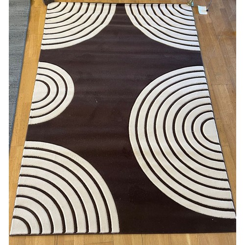 A contemporary brown woolen mix abstract pattern rug, 240x159cm ...