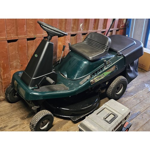 1 - A Hayter Heritage M10/30 ride on petrol lawn mower, Briggs & Stratton 10.5 hp engine, with hand-cont... 