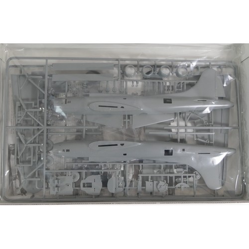 74 - Hasegawa, six vintage plastic 1:72 kits of aviation models, 00971, 02810, E17, 714, B12, 51324 AP24.