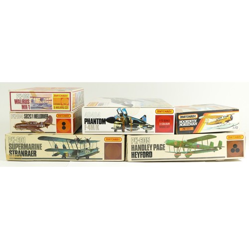 124 - Matchbox, six vintage plastic 1:72 kits of aviation models, PK-601, PK-605, 40404, PK-105, PK-125, a... 