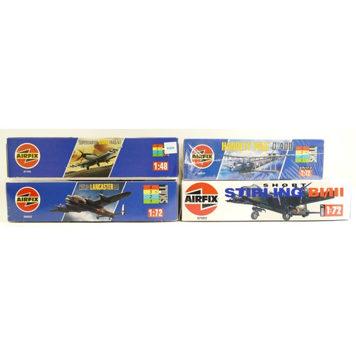 130 - Airfix, a plastic 1:72 Short Stirling BI/III model kit, 07002, a 1:72 Handley page 0/400, 06007, a 1... 