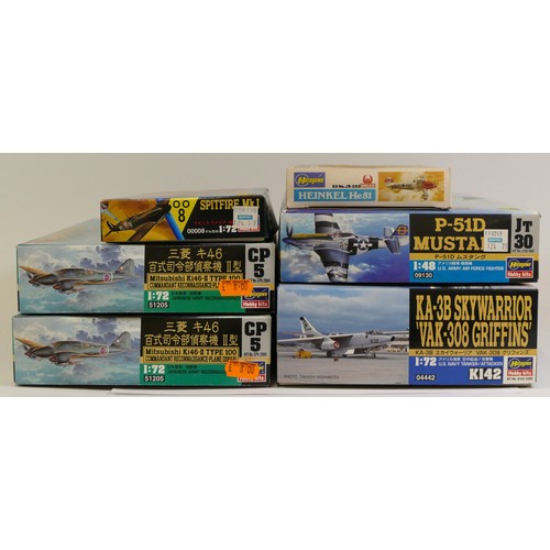 131 - Hasegawa, a 1970 plastic 1:72 Heinkel He51A-1 model kit, JS-053, four 1:72 aviation kits, two 51205,... 