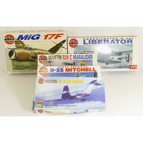 139 - Airfix, a plastic 1:48 MiG 17F kit model, 05103, a 1:72 Consolidated B-24J Liberator kit, 06010, a 1... 