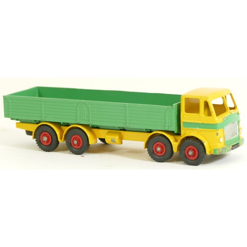 185 - Dinky Supertoys, a No. 934 Leyland Octopus flatbed truck with box.