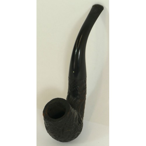 351 - Alfred Dunhill, a Shell Briar pipe, 5861/12.14842/17, original case 19cm long