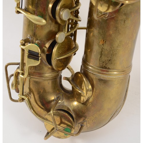 457 - A 20th century brass Eltkhart alto saxophone, with Yamaha mouthpiece, impressed EC 8.1914 111954 119... 