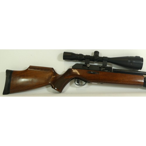 506 - BSA England .22 Gas-Ram air rifle, aperture for a seven-shot magazine (one included) fitted with a B... 