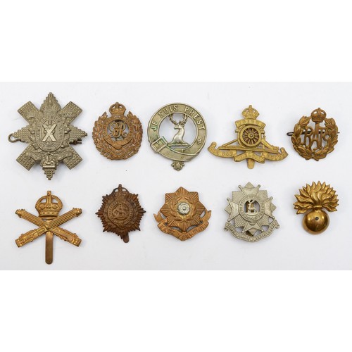 581 - Ten military cap badges, including the Black Watch