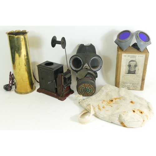 248 - An early 20th century tinplate combined magic lantern and 35mm cinematograph projector, hand-cranked... 