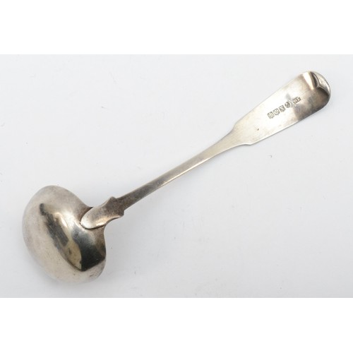 54 - A George IV Scottish silver fiddle pattern toddy ladle, Edinburgh 1829, 15cm, 32gm