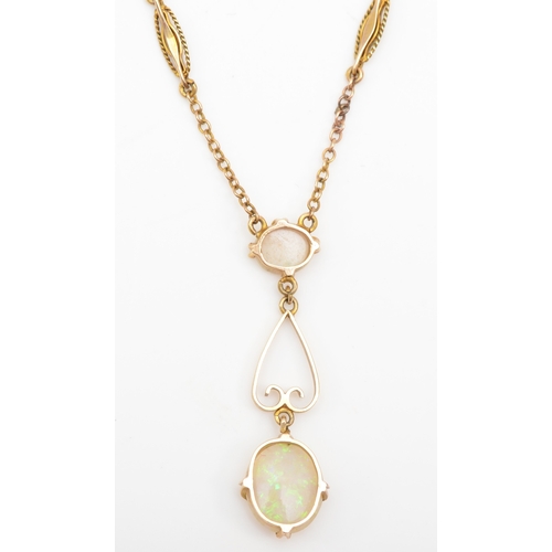 346 - A 9ct gold opal drop necklace, 33mm, 40cm, 2.9gm