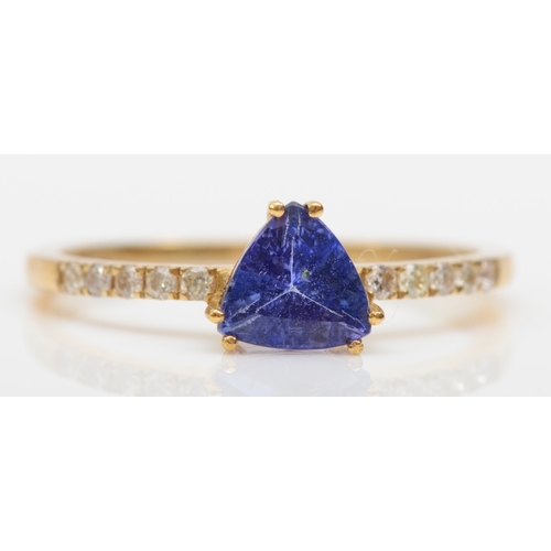 351 - A 9ct gold trillion cut tanzanite and diamond ring, O, 1.5gm.