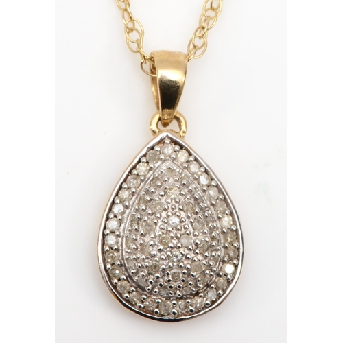 367 - A 9ct gold diamond cluster pendant on chain, 19 x 9mm, 2gm.