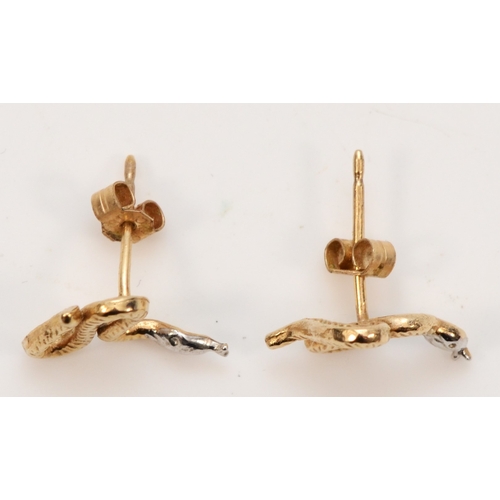 435 - A pair of 9ct gold snake stud earrings, 11mm, 0.9gm.