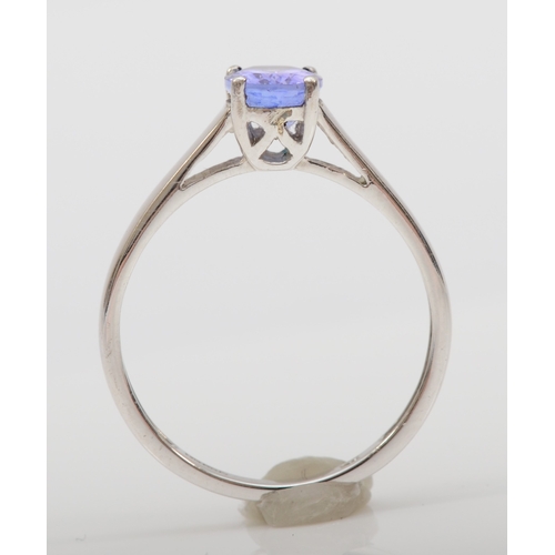 534 - A 9ct white gold tanzanite dress ring, P, 1.6gm.