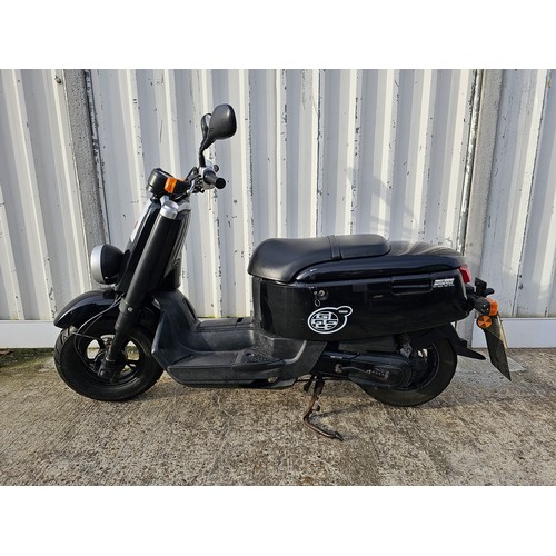 496 - 2008 Yamaha Giggle, 49cc. Registration number YJ57 DXE. Frame number LPRSA354000120178. Engine numbe... 