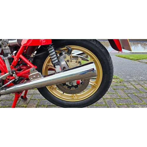 570 - 1980 Ducati 900 SS MHR, 900cc. Registration number KDF 460V. Frame number DM860SS 900275. Engine num... 