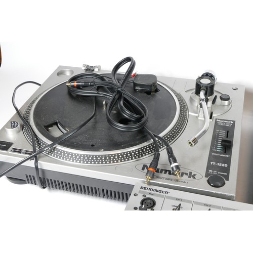 78 - A pair of Numark turntables, TT-1520, together with a Behringer DJ mixer deck, model DJX 700.