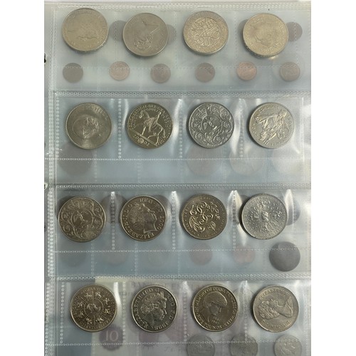 142 - A collection of coins to include some silver, nickel and copper, circa 1900-1990, including five pou... 