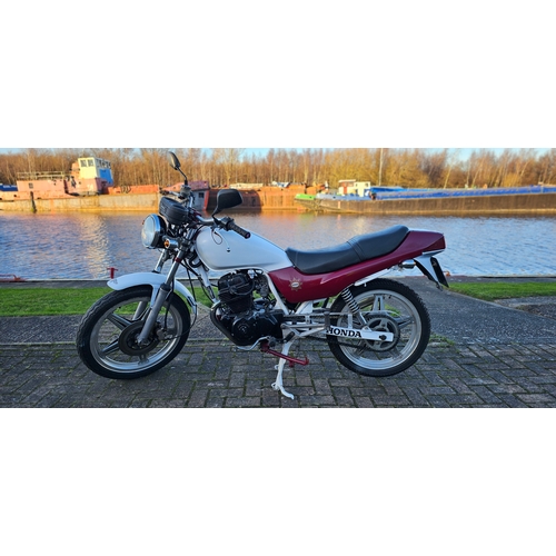 537 - 1999 Honda CB250, 234cc. PLEASE NOTE THIS IS A CAT C MOTORCYCLE. Registration number T855 SBB. Frame... 