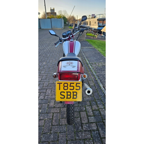 537 - 1999 Honda CB250, 234cc. PLEASE NOTE THIS IS A CAT C MOTORCYCLE. Registration number T855 SBB. Frame... 