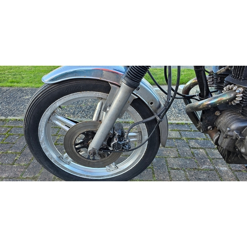 510 - 1981 Honda CB250N Super Dream, 248cc. PLEASE NOTE THIS IS A CAT C MOTORCYCLE. Registration number HO... 