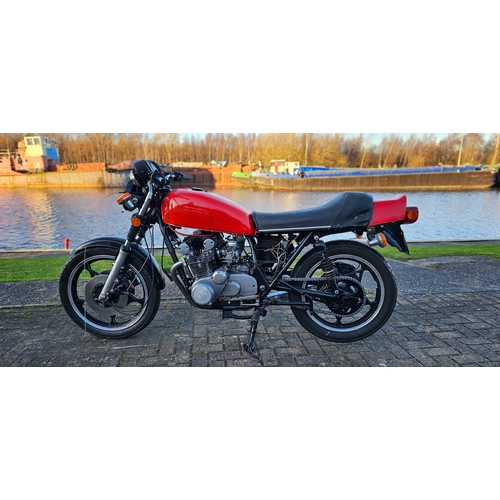 512 - 1979 Suzuki GS 550, 548cc. Registration number CWF 633T. Frame number not found. Engine number GS550... 