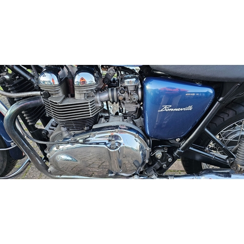 527 - 2006 Triumph Bonneville, 790cc. Registration number YN06 DHV. Frame number SMTTJ910TM5221524. Engine... 