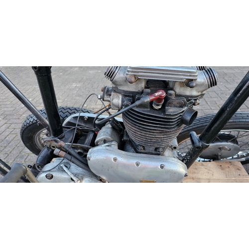 562 - 1958 Triumph 6T Thunderbird, 650cc. Registration number 205 TME. Frame number 019963. Engine number ... 