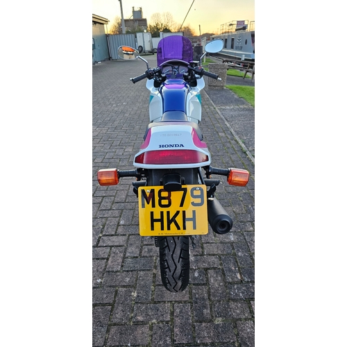 538 - 1989 Honda VTR250, 249cc. Registration number M879 HKH. Frame number JH2MC1518KM101306. Engine numbe... 