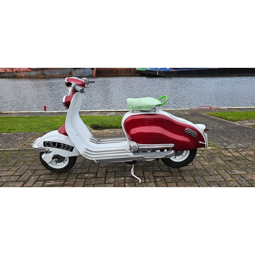 498 - 1957 Lambretta 150LD, 150cc. Registration number CSJ 322. Frame number 257865 150LD. Engine number 1... 