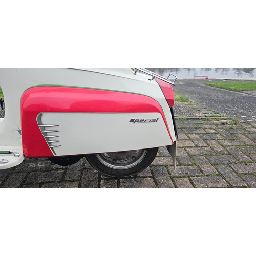 499 - 1971 Lambretta J50, 50cc. Registration number EKH 355J (non transferrable). Frame number 50DL 513558... 