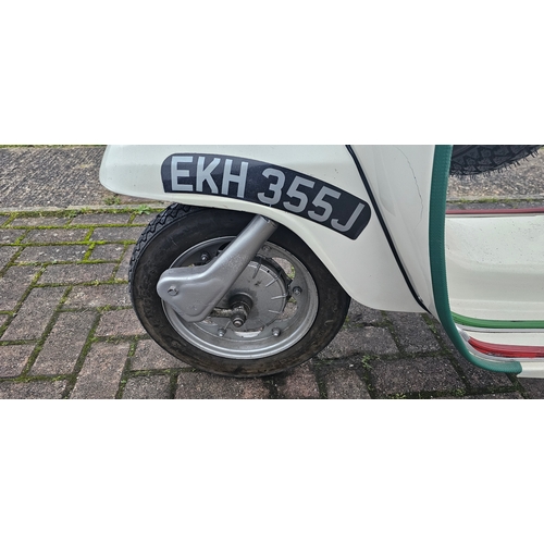 499 - 1971 Lambretta J50, 50cc. Registration number EKH 355J (non transferrable). Frame number 50DL 513558... 