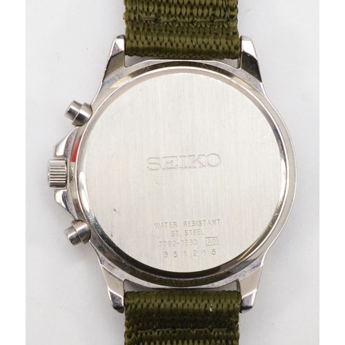 90 - Seiko, a stainless steel Gentleman's chronograph quartz wrist watch, 7T92-0BB0, 351216, on a militar... 