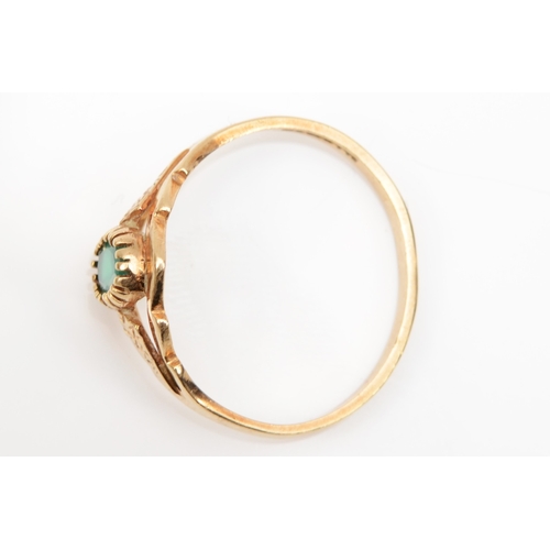 182 - A 9ct gold dyed green chalcedony dress ring, O, 1.7gm.