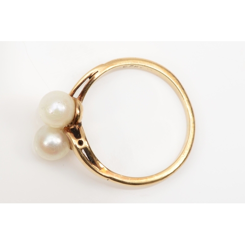 220 - A 9ct gold cultured pearl dress ring, N, 2.4gm.