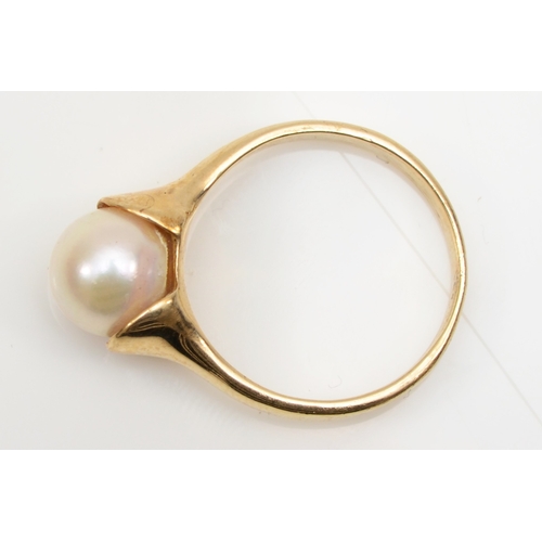 266 - A 9ct gold cultured pearl dress ring, M-N, 3.6gm.