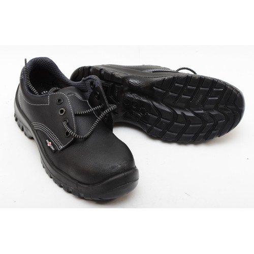 76 - Aimont Aldebaran Level S3 safety shoes. Size 6, metal free. Water resistant upper, Antistatic, anti-... 