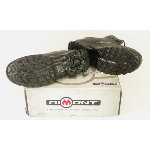 79 - Aimont Aldebaran Level S3 safety shoes. Size 10, metal free. Water resistant upper, Antistatic, anti... 