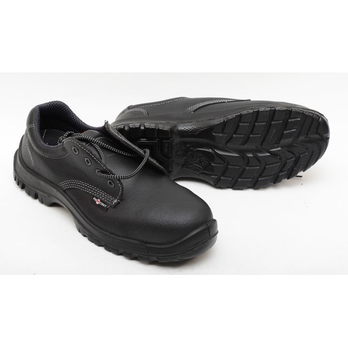 81 - Aimont Aldebaran Level S3 safety shoes. Size 12, metal free. Water resistant upper, Antistatic, anti... 