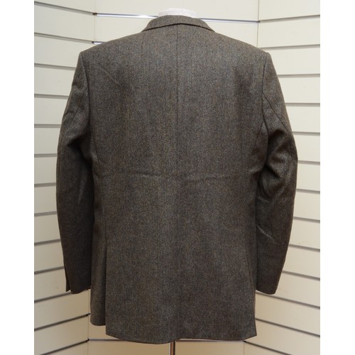 181 - Beiber Loden, lambs wool, drop shoulder overcoat, single breasted, single vent, slit and zip out and... 