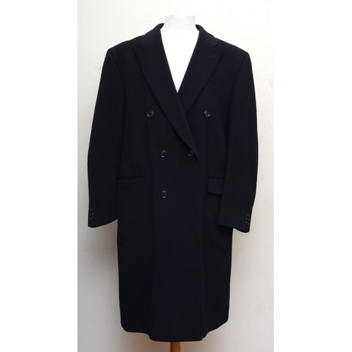 251 - Scott and Taylor men's overcoat, wool and cashmere, black size 42