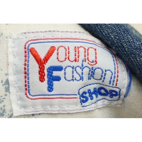 290 - Young Fashion Shop 80's denim studded jacket with cotton lining, belt detail, stud fastening, studde... 