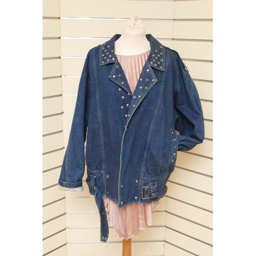 290 - Young Fashion Shop 80's denim studded jacket with cotton lining, belt detail, stud fastening, studde... 