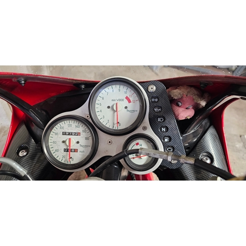 540 - 1998 Triumph Daytona 595, 955cc. Registration number R350 LUT. Frame number SMTTE502LGW060911. Engin... 